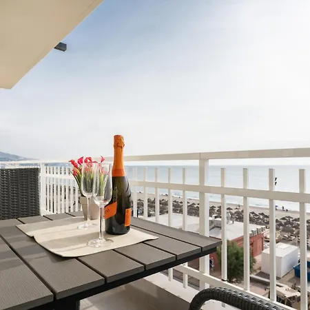 Malagasuite Impressive Seaviews Fuengirola