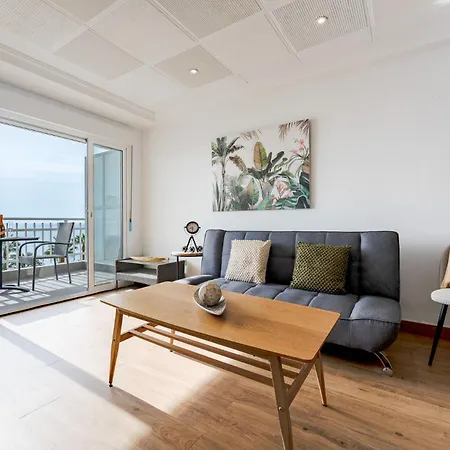 Malagasuite Impressive Seaviews * Fuengirola